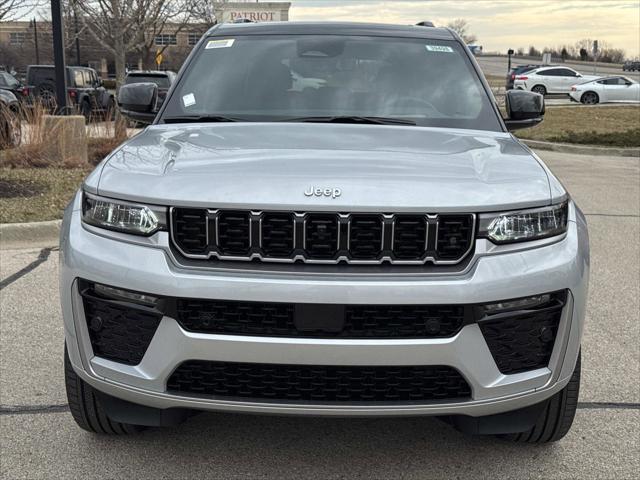 2026 Jeep Grand Cherokee GRAND CHEROKEE SUMMIT 4X4