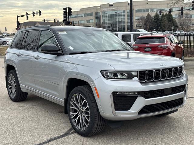 2026 Jeep Grand Cherokee GRAND CHEROKEE SUMMIT 4X4