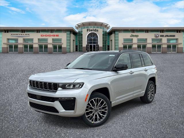 2026 Jeep Grand Cherokee GRAND CHEROKEE SUMMIT 4X4