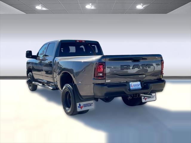2026 RAM Ram 3500 RAM 3500 TRADESMAN CREW CAB 4X4 8 BOX