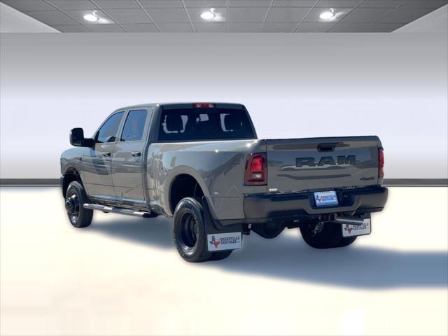 2026 RAM Ram 3500 RAM 3500 TRADESMAN CREW CAB 4X4 8 BOX