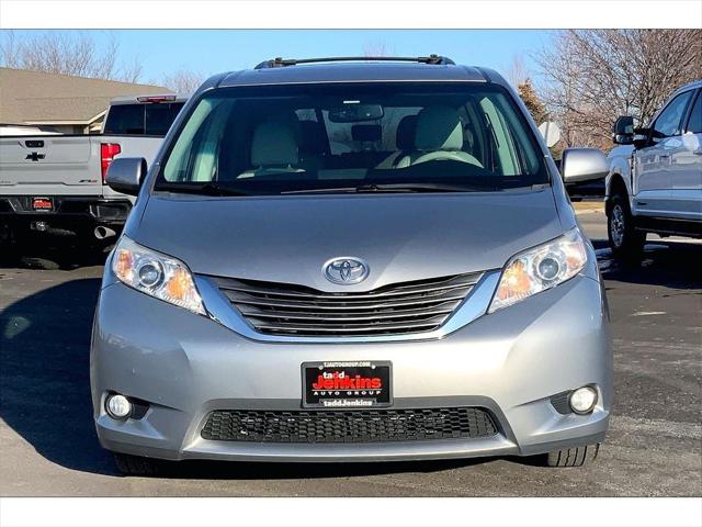 2013 Toyota Sienna XLE 7 Passenger