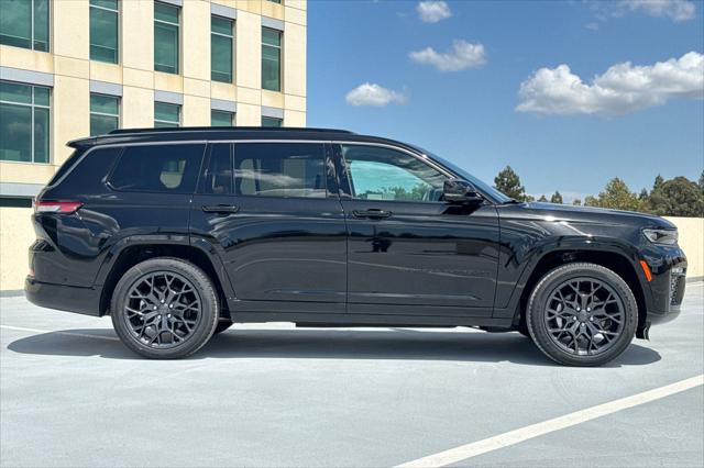 2026 Jeep Grand Cherokee GRAND CHEROKEE L SUMMIT 4X4