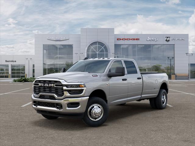 2026 RAM Ram 3500 RAM 3500 TRADESMAN CREW CAB 4X4 8 BOX