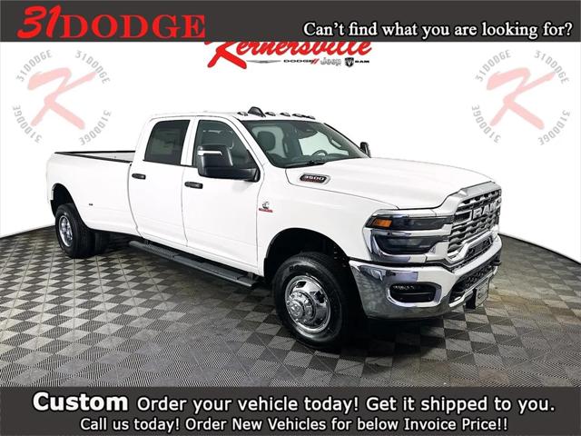 2026 RAM Ram 3500 RAM 3500 TRADESMAN CREW CAB 4X4 8 BOX