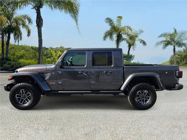 2026 Jeep Gladiator GLADIATOR MOJAVE X 4X4