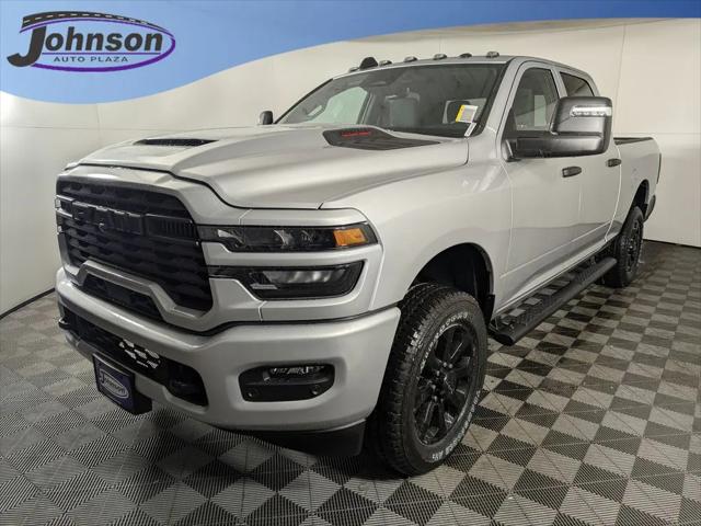 2026 RAM Ram 2500 RAM 2500 BLACK EXPRESS CREW CAB 4X4 64 BOX