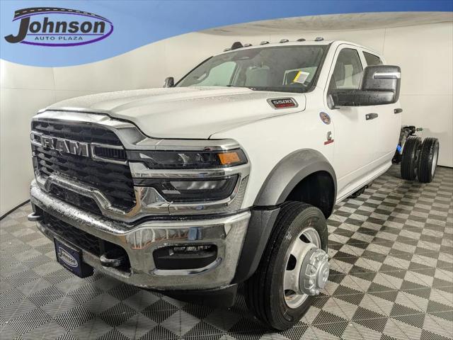 2026 RAM Ram 5500 Chassis Cab RAM 5500 TRADESMAN CHASSIS CREW CAB 4X4 84 CA