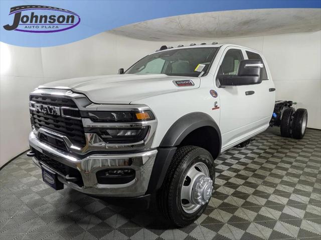 2026 RAM Ram 5500 Chassis Cab RAM 5500 TRADESMAN CHASSIS CREW CAB 4X4 84 CA