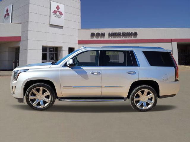 2017 Cadillac Escalade Luxury