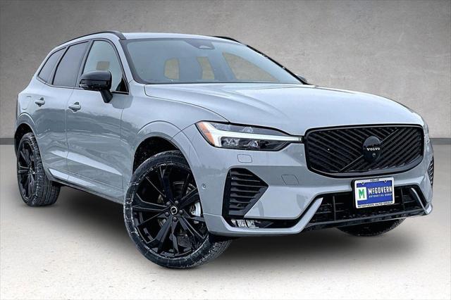 2026 Volvo XC60 B5 Ultra Black Edition