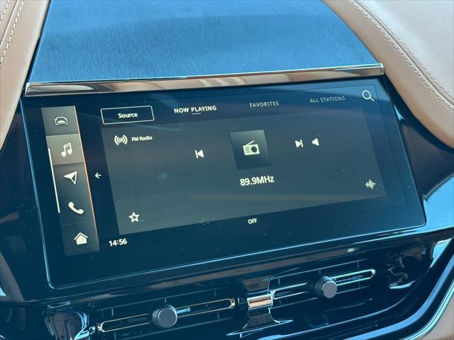 2026 Aston Martin DBX 707