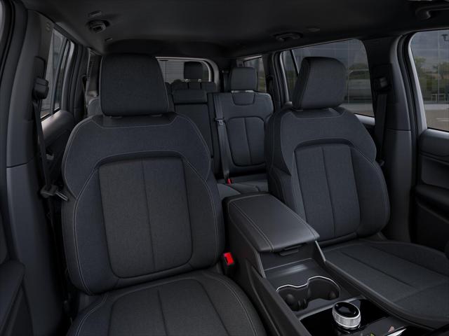 2025 Jeep Grand Cherokee L Laredo 4x2