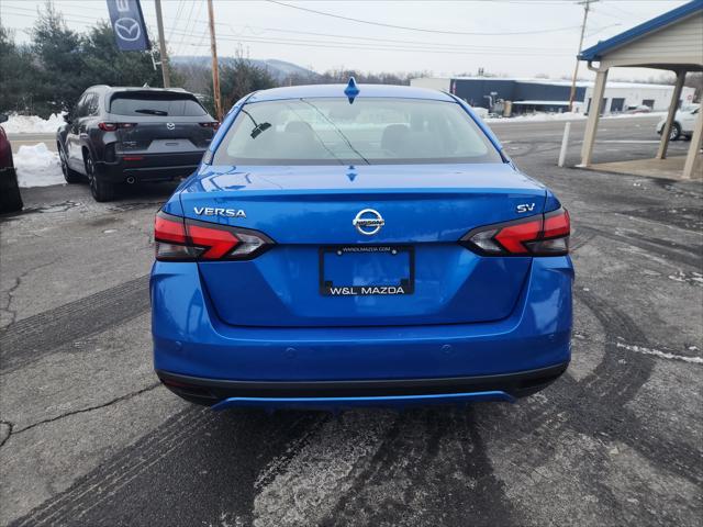 2021 Nissan Versa SV Xtronic CVT