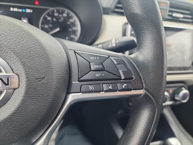 2021 Nissan Versa SV Xtronic CVT