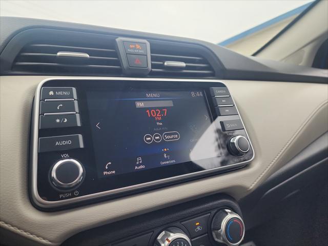 2021 Nissan Versa SV Xtronic CVT