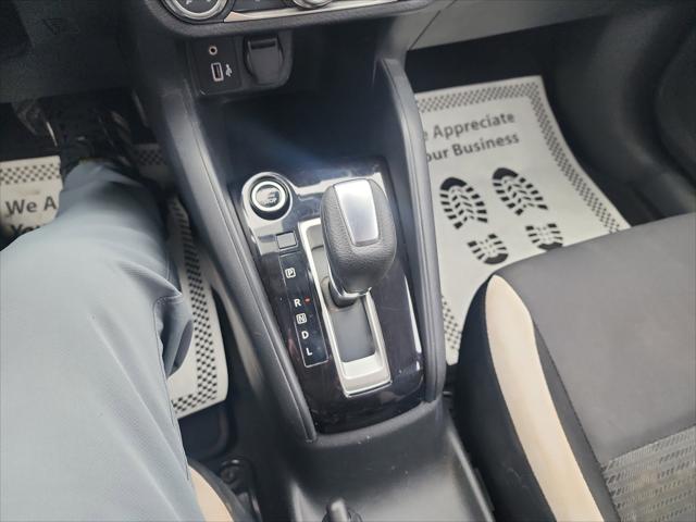 2021 Nissan Versa SV Xtronic CVT