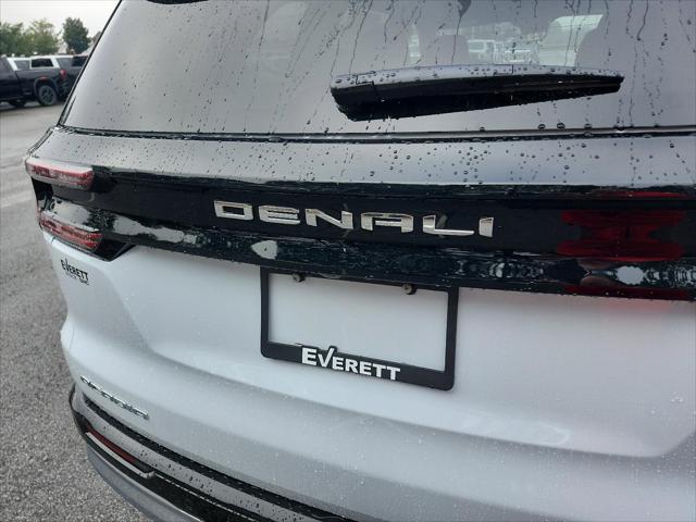 2026 GMC Acadia Denali FWD