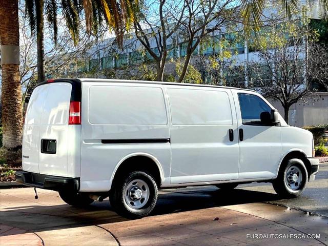 2017 Chevrolet Express Work Van