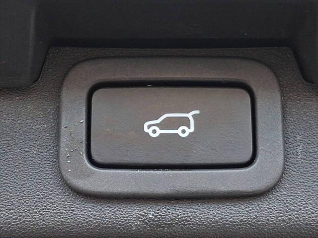 2020 Land Rover Discovery HSE