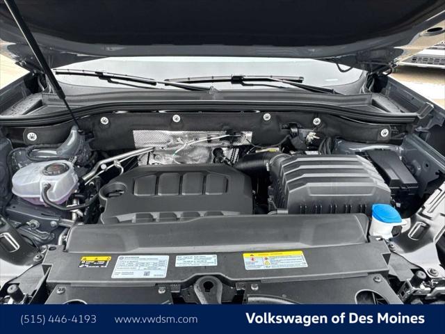 2026 Volkswagen Atlas SE with Technology
