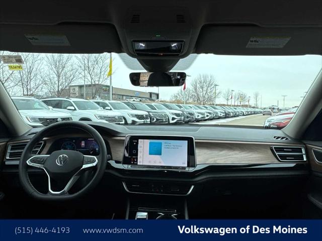 2026 Volkswagen Atlas SE with Technology