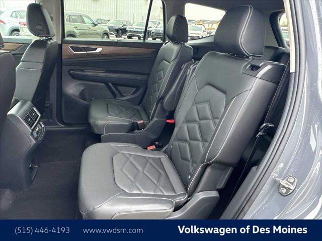 2026 Volkswagen Atlas SE with Technology