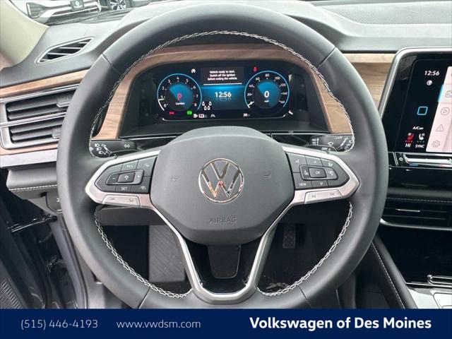 2026 Volkswagen Atlas SE with Technology