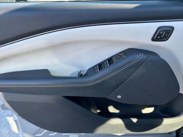 2021 Ford Mustang Mach-E Premium