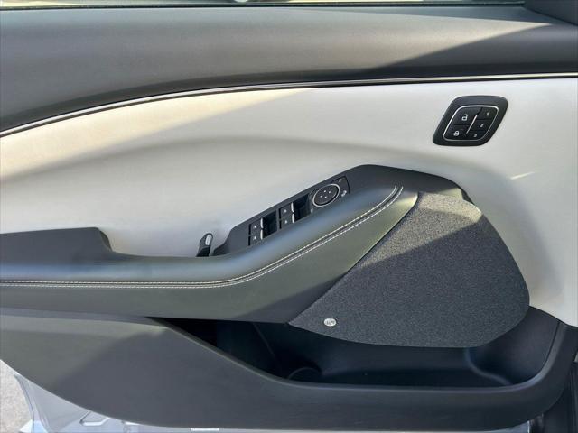 2021 Ford Mustang Mach-E Premium