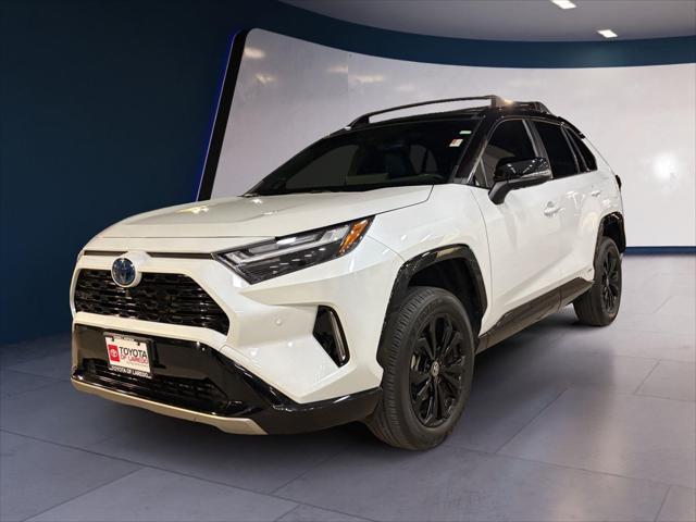 2024 Toyota RAV4 XSE's photo