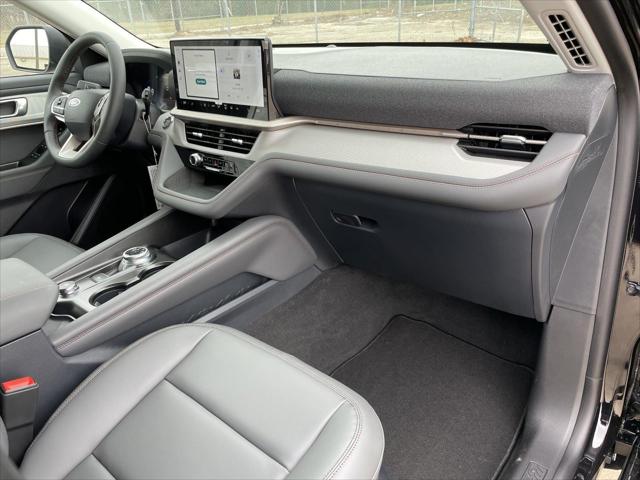 2026 Ford Explorer Active (200A)