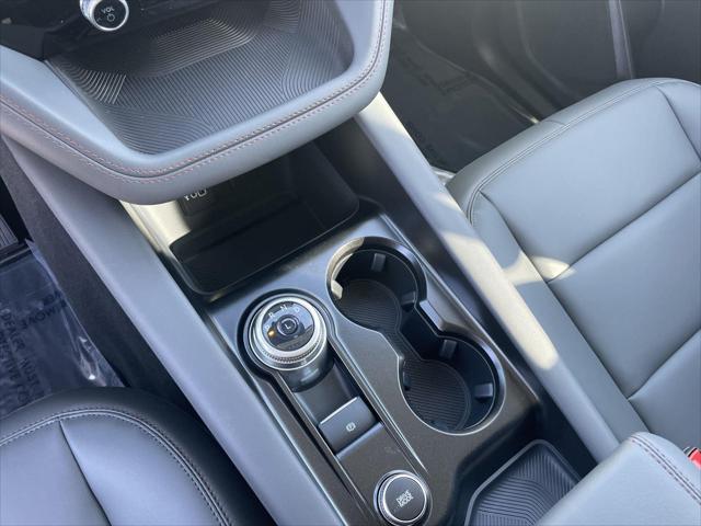 2026 Ford Explorer Active (200A)