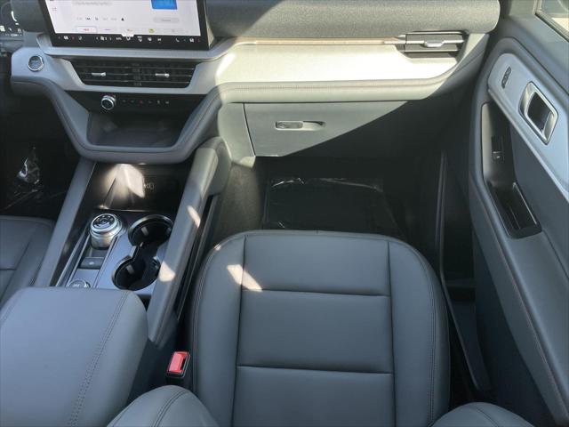 2026 Ford Explorer Active (200A)