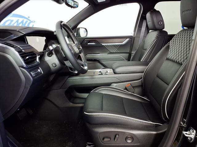 2026 GMC Acadia Denali AWD