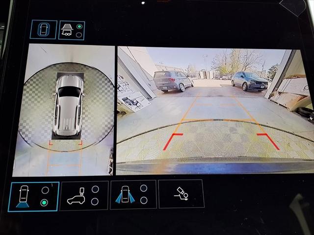 2026 GMC Acadia Denali AWD