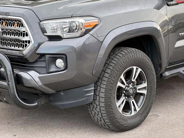 2016 Toyota Tacoma TRD Sport [9]