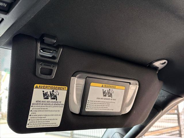 2016 Toyota Tacoma TRD Sport [25]