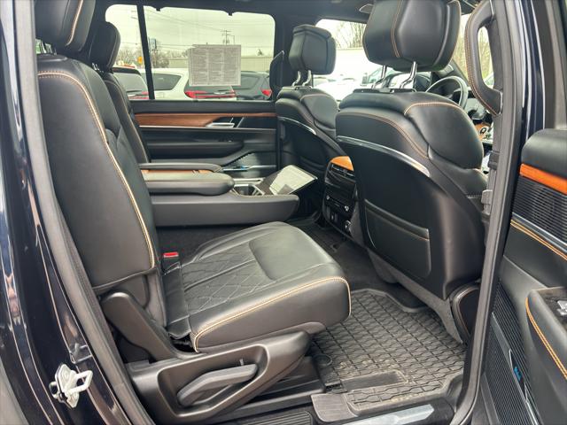 2024 Jeep Grand Wagoneer L Series III 4x4