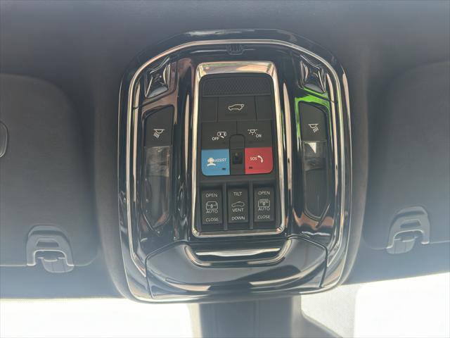 2024 Jeep Grand Wagoneer L Series III 4x4