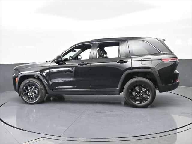 2026 Jeep Grand Cherokee GRAND CHEROKEE LAREDO ALTITUDE 4X2