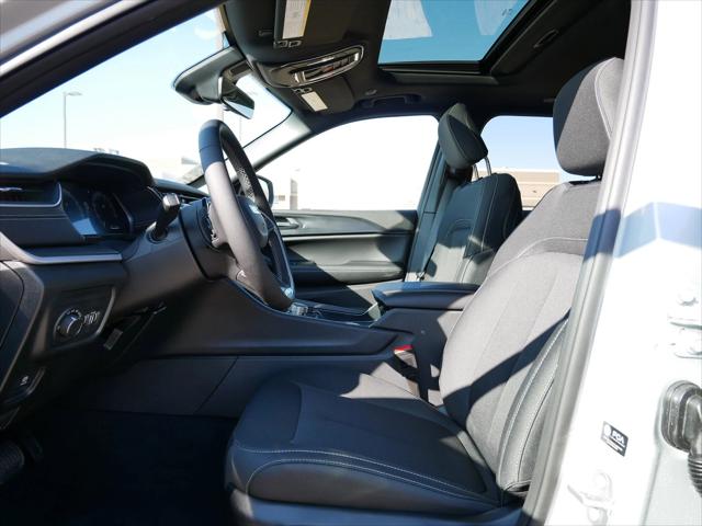 2026 Jeep Grand Cherokee Altitude 4x4
