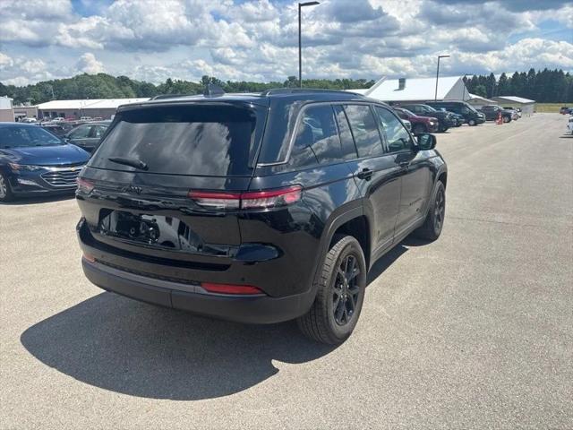 2026 Jeep Grand Cherokee GRAND CHEROKEE LAREDO ALTITUDE 4X4