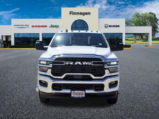 2026 RAM Ram 3500 RAM 3500 TRADESMAN CREW CAB 4X4 8 BOX