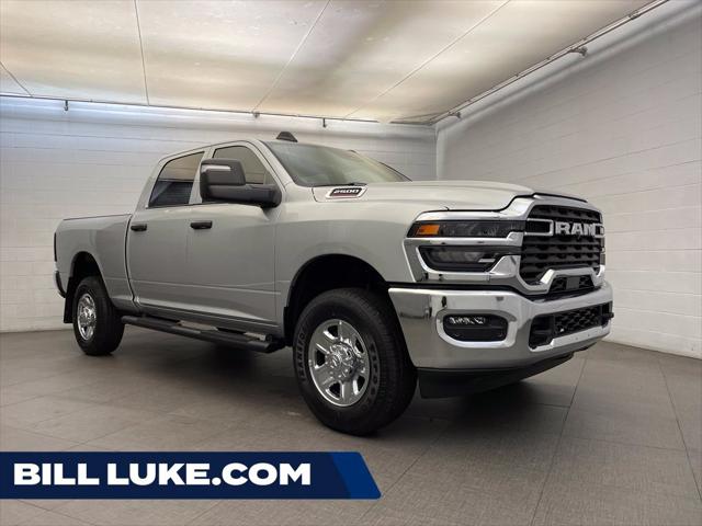 2026 RAM Ram 2500 RAM 2500 TRADESMAN CREW CAB 4X4 64 BOX