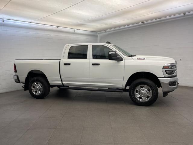 2026 RAM Ram 2500 RAM 2500 TRADESMAN CREW CAB 4X4 64 BOX