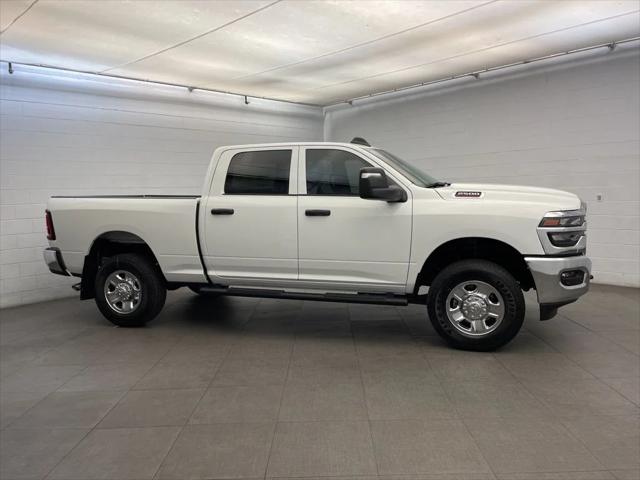 2026 RAM Ram 2500 RAM 2500 TRADESMAN CREW CAB 4X4 64 BOX 2026 RAM Ram 2500 RAM 2500 TRADESMAN CREW CAB 4X4 64 BOX
