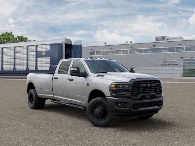 2026 RAM Ram 3500 RAM 3500 TRADESMAN CREW CAB 4X4 8 BOX