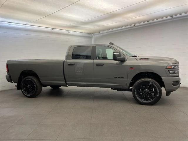 2026 RAM Ram 3500 RAM 3500 BIG HORN CREW CAB 4X4 8 BOX 2026 RAM Ram 3500 RAM 3500 BIG HORN CREW CAB 4X4 8 BOX