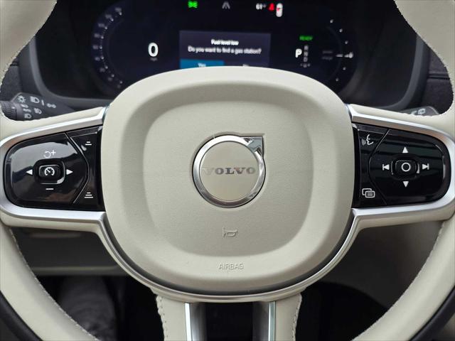 2026 Volvo XC90 Plug-In Hybrid Ultra, T8 AWD, Electric/Gasoline, Bright, 6 Seats